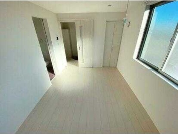 ベイルーム長後の物件内観写真